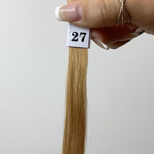 Charger et lire la vidéo dans la visionneuse de la Galerie, Strawberry Blonde Hand Tied Weft Hair Extensions #27

